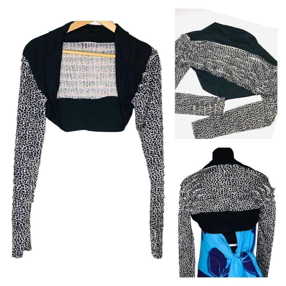 Long-Sleeve Shrug, Black & White, Ruffle Fabric